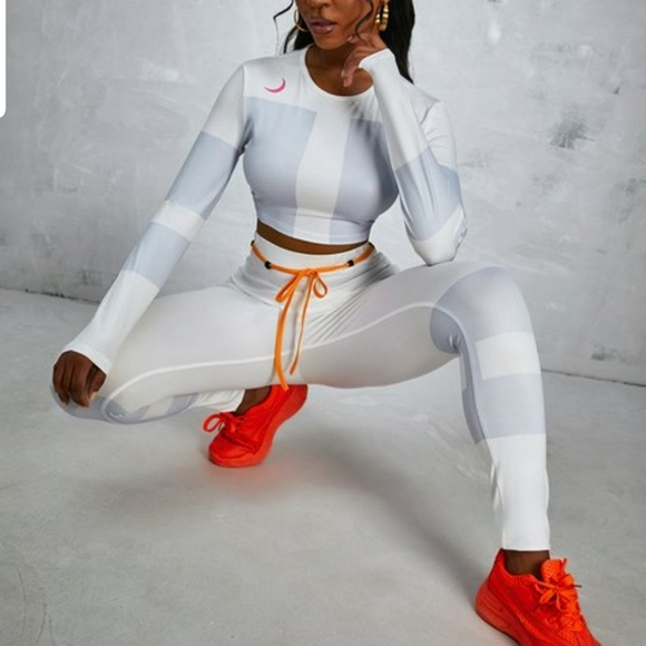 2 piece pants set - Picture 2 of 6